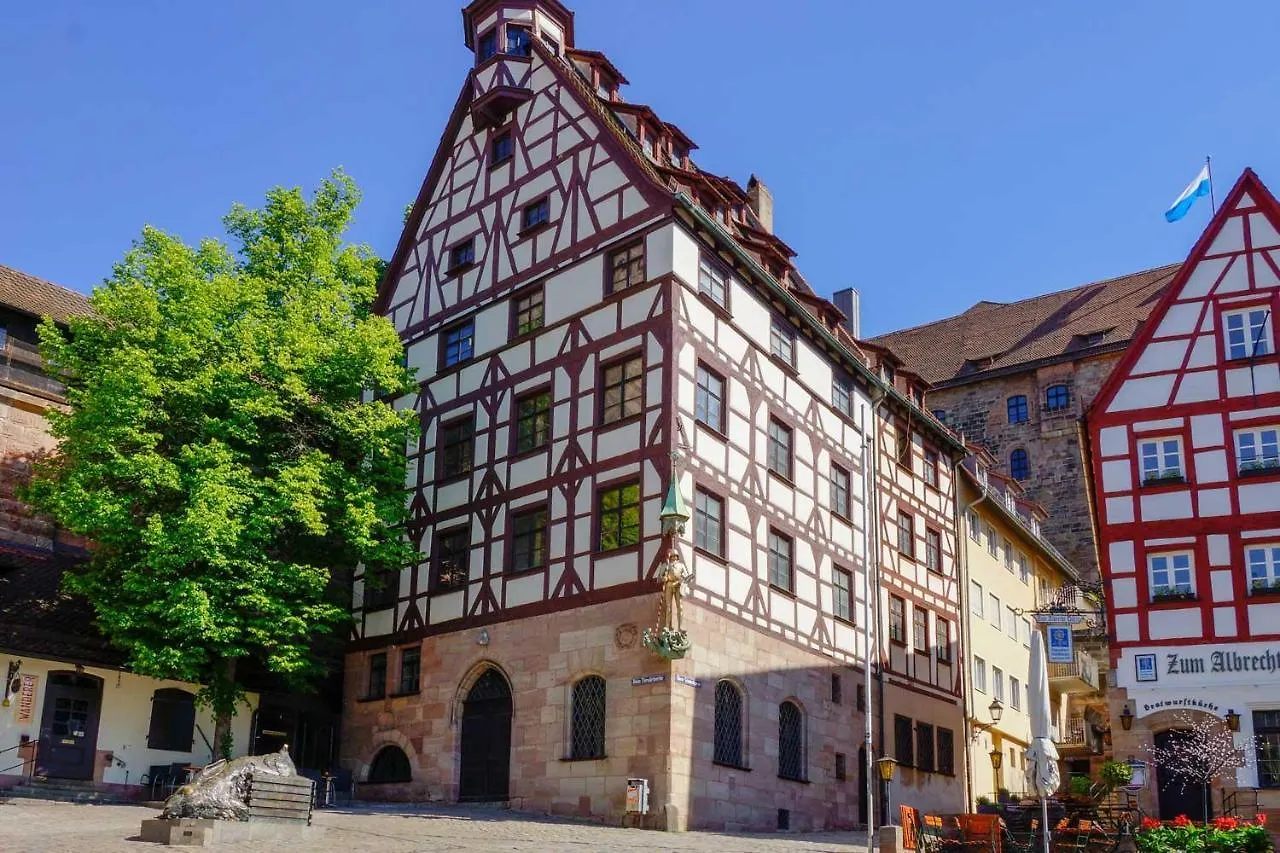 Linde3 - 10 Minuten In Die Altstadt Mit Balkon Und Pegnitzblick نورنبيرغ 0*,  ألمانيا